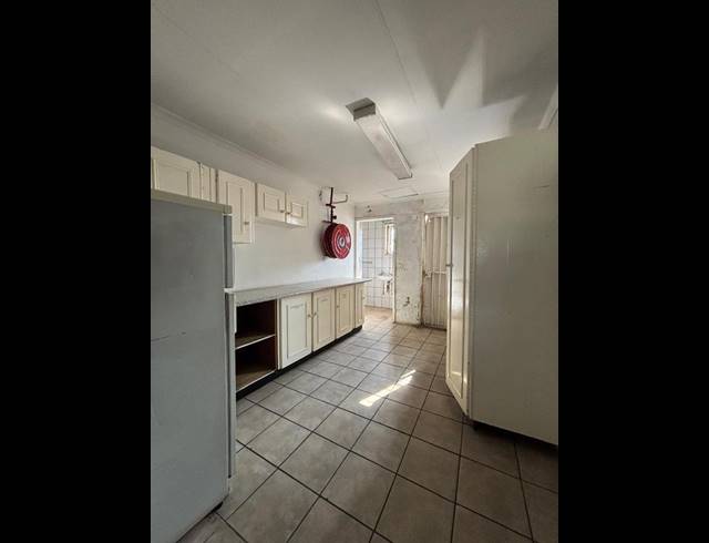 BUSINESS PROPERTY TO RENT IN MINNEBRONNE